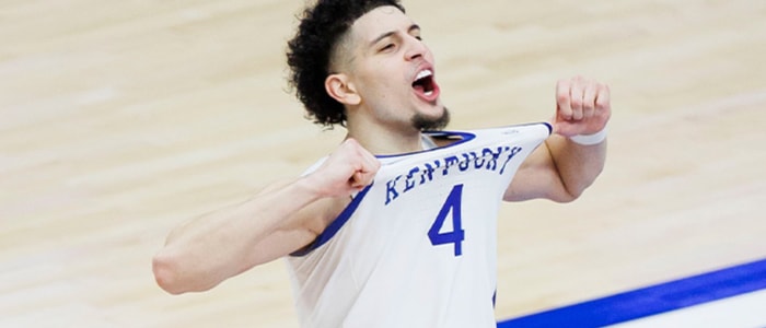 Koby Brea pops jersey following Kentucky basketball win over Tennessee